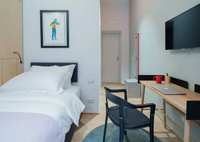 The Radical Hotel 3*